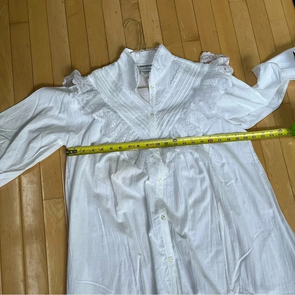 Vintage NWT 80s DVF Diane Von Furstenberg White Frilly Lace Nightgown Dress Sz M - Picture 9 of 11